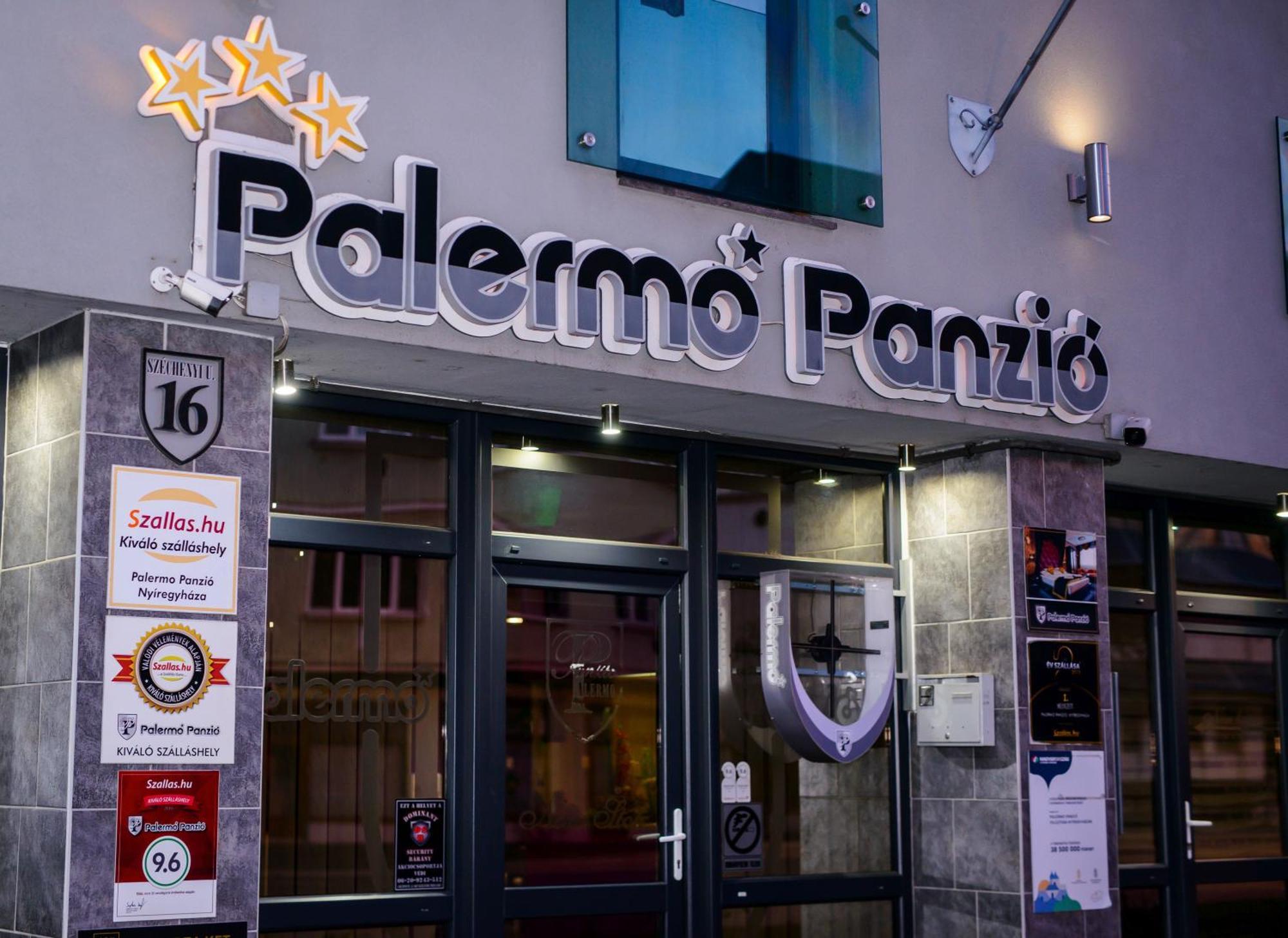 Palermo Panzio Hotel Nyiregyhaza Ngoại thất bức ảnh